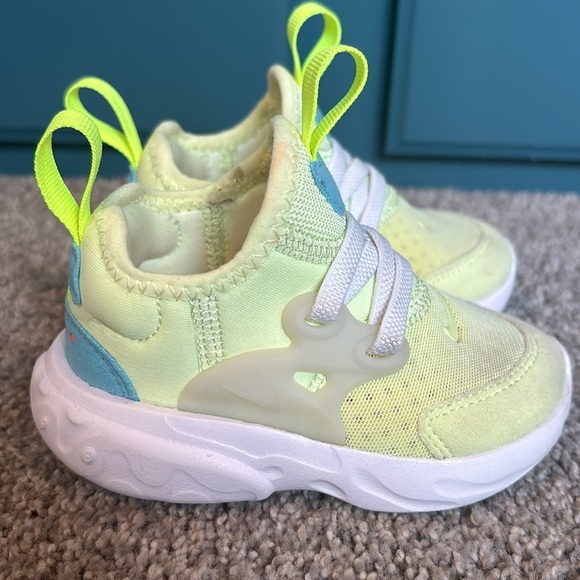 Nike React Presto Volt Yellow Toddler Sneakers 5C - Picture 5 of 11